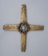 Kreuz mit Bergkistall