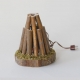 Lagerfeuer mit Holzstämmen